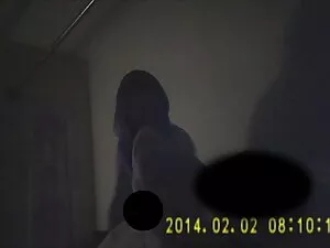 性不戴避孕套的美丽的女仆。 盖博诺