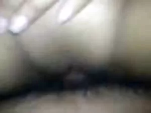 凯蒂吻是美丽的 极端的同性恋色情片